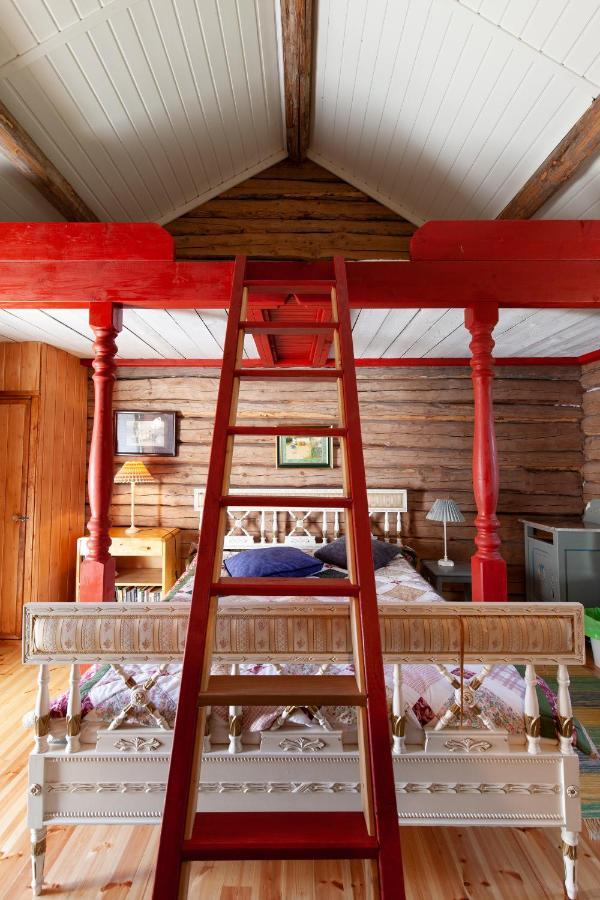 Hostel Cirkus Holken