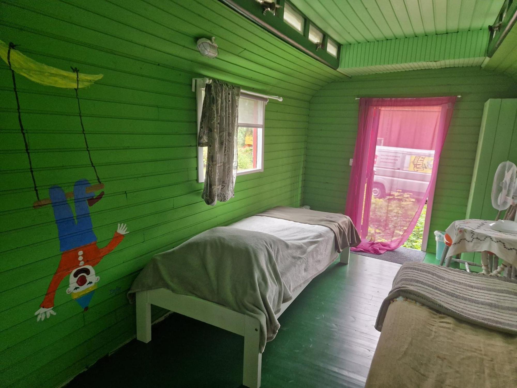 Hostel Cirkus Holken